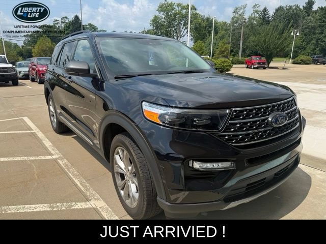 Used 2023 Ford Explorer XLT w/ Equipment Group 202A AWD/4WD image 1