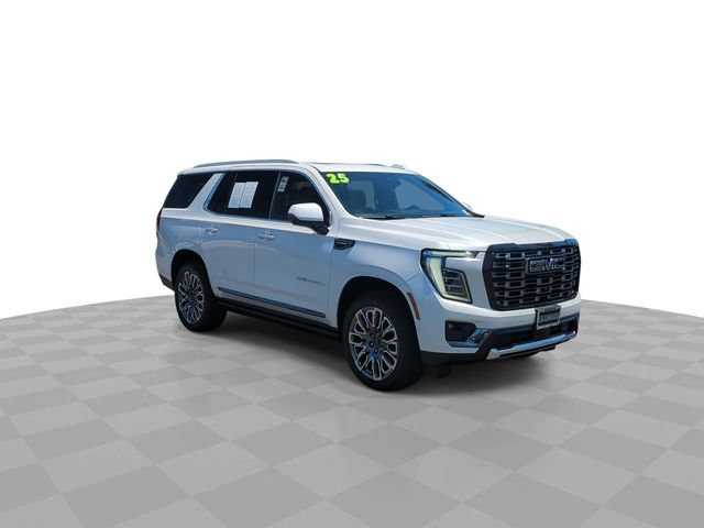 Used 2025 GMC Yukon Denali Ultimate w/ LPO, Floor Liner Package AWD/4WD image 3