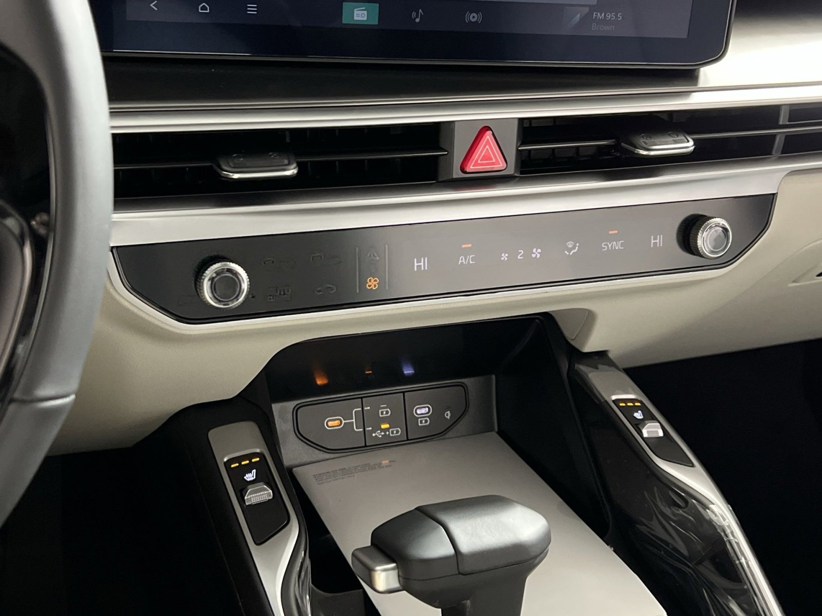 New 2026 Kia Sorento S image 19