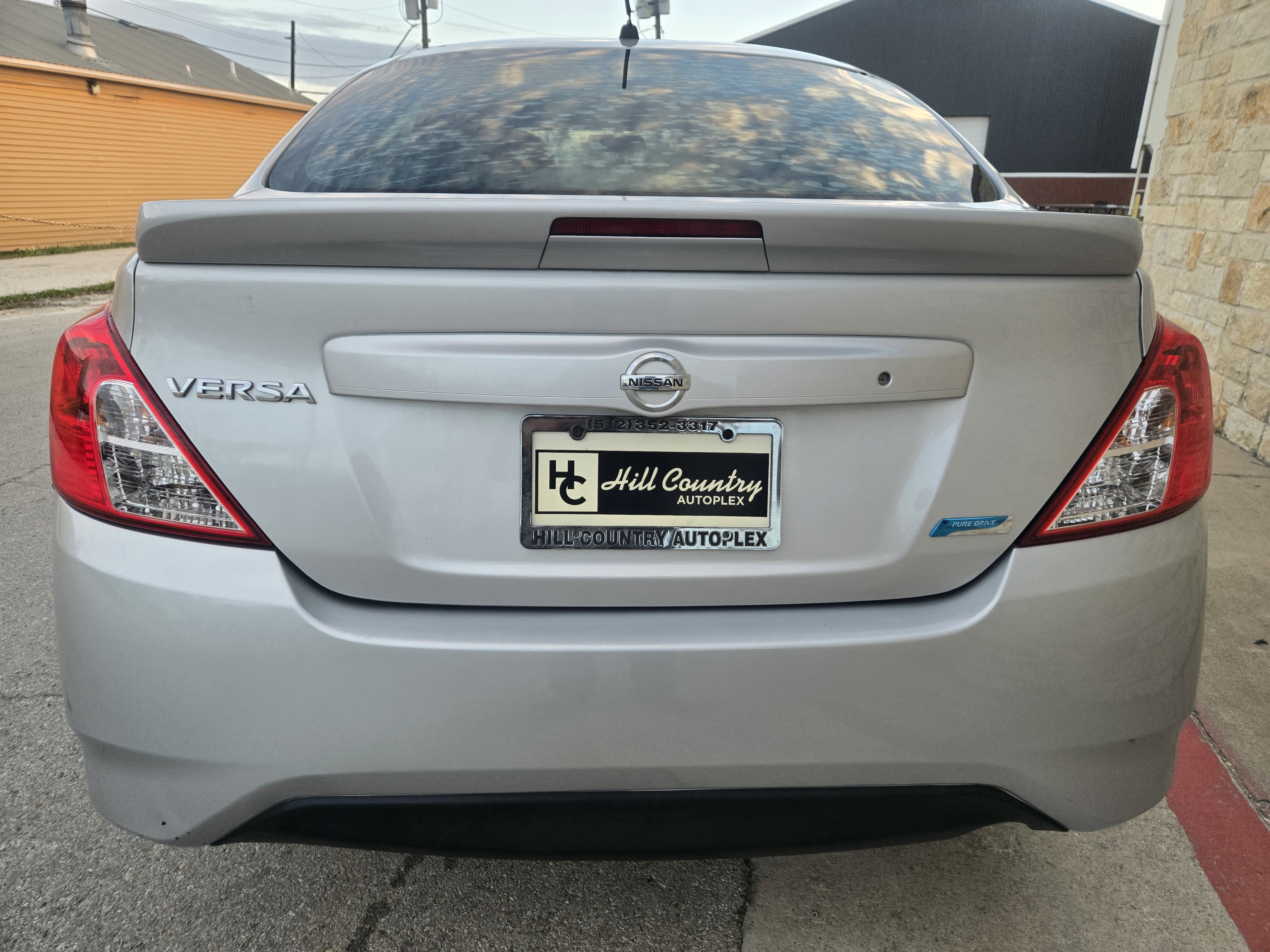 Used 2015 Nissan Versa S Plus image 14