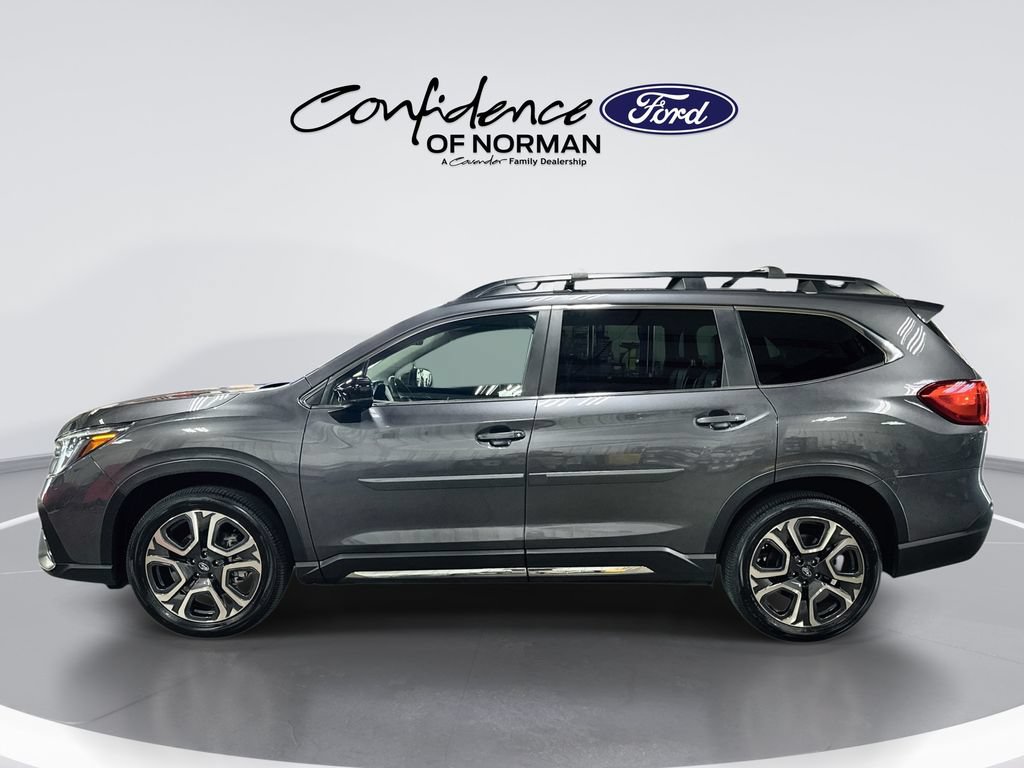 Used 2025 Subaru Ascent Limited AWD/4WD image 5
