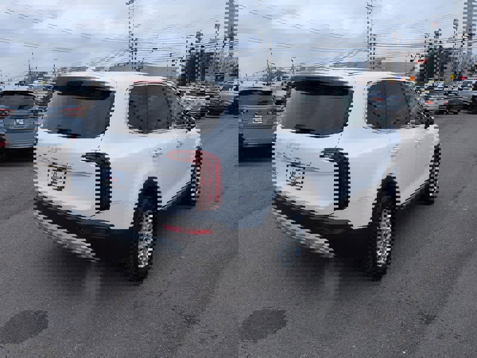 Used 2022 Kia Telluride LX image 8