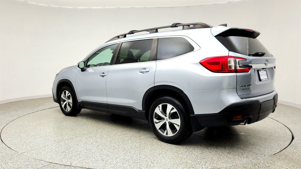 Used 2023 Subaru Ascent Premium w/ Convenience Package AWD/4WD image 7