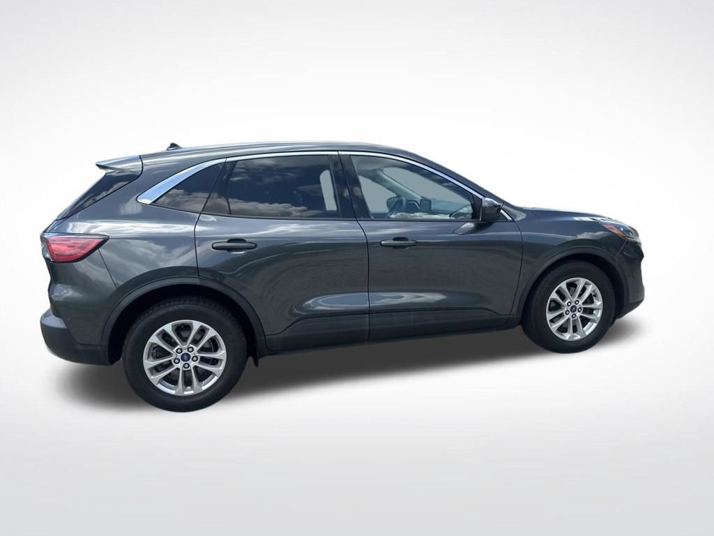 Used 2020 Ford Escape SE FWD image 9
