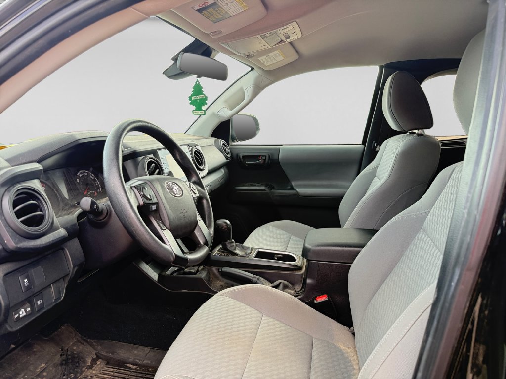 Used 2022 Toyota Tacoma SR w/ SX Package AWD/4WD image 13