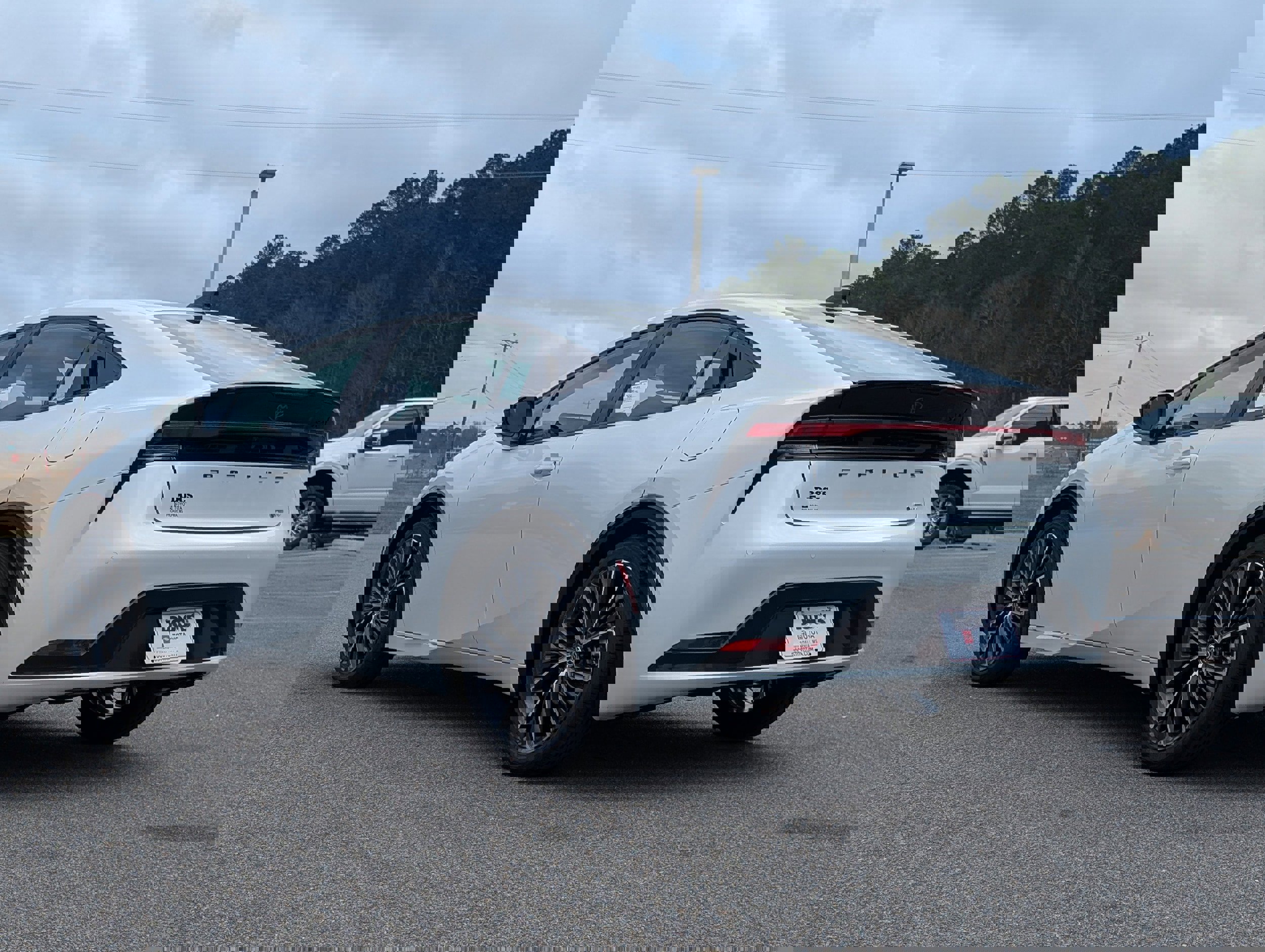 New 2026 Toyota Prius XLE image 4