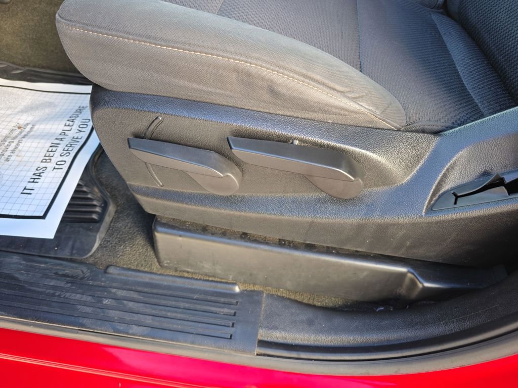 Used 2018 Chevrolet Silverado 1500 LT image 11