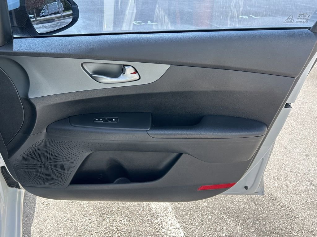 Used 2021 Kia Forte LXS image 39