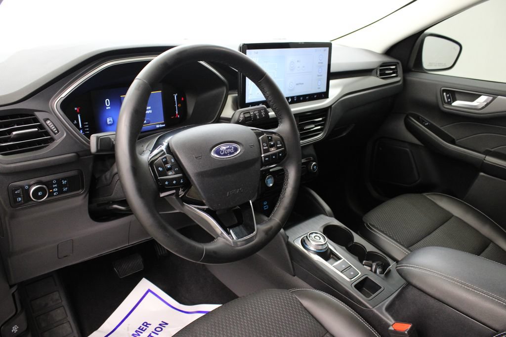 Used 2023 Ford Escape SE FWD image 16