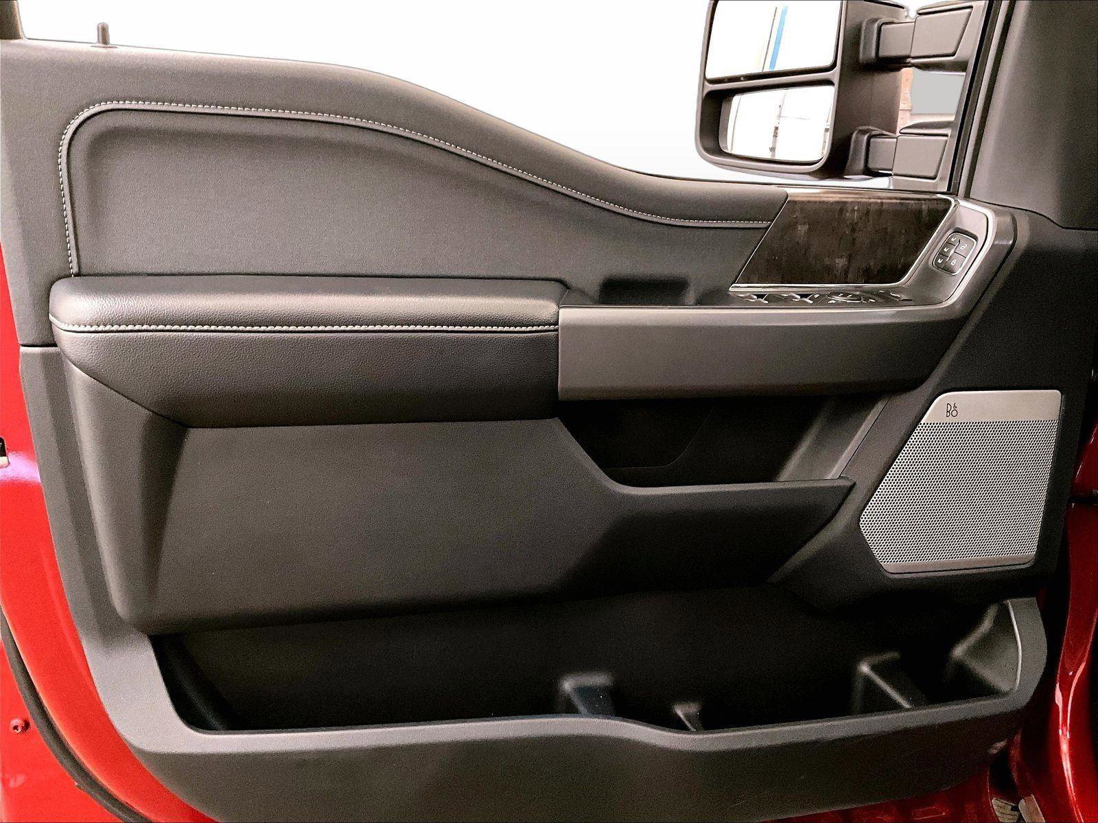 Used 2024 Ford F250 Lariat w/ Sport Appearance Package image 22