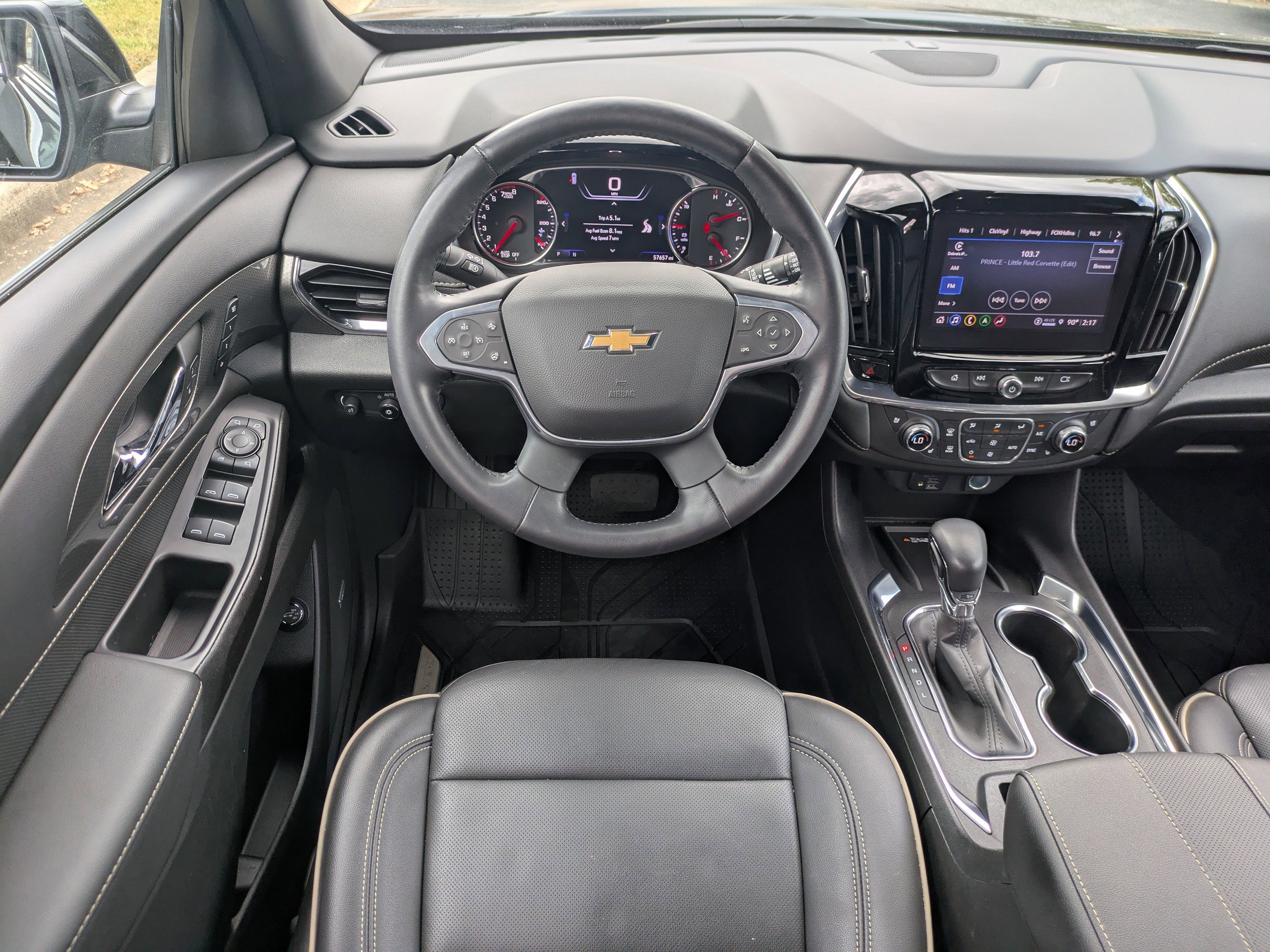 Used 2022 Chevrolet Traverse Premier w/ LPO, Floor Liner Package image 18