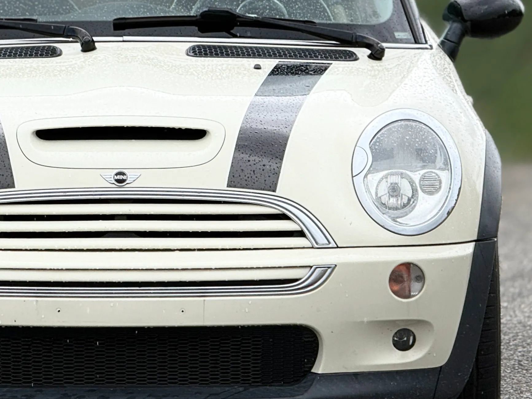 Used 2004 MINI Cooper S image 12