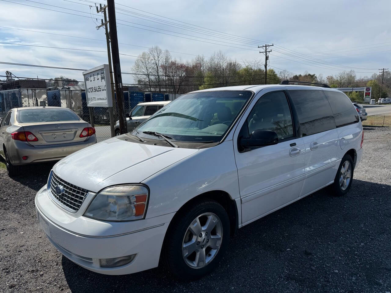 Used 2007 Ford Freestar SEL image 5