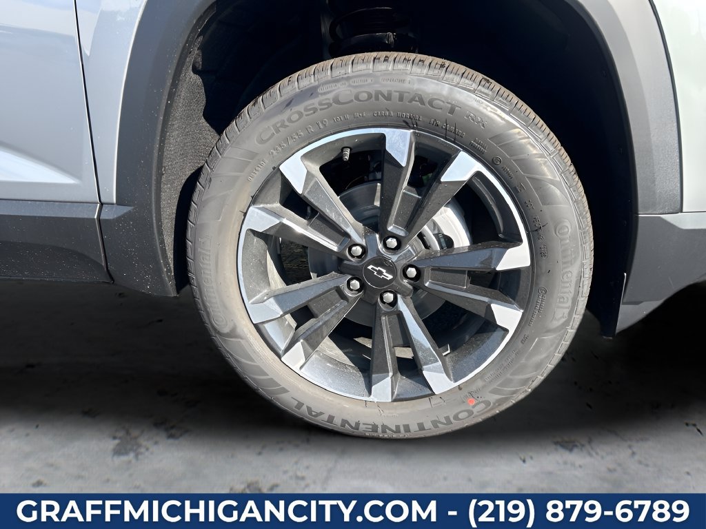 New 2027 Chevrolet Equinox RS w/ Safety and Technology Package AWD/4WD image 43