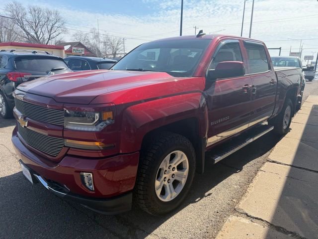 Used 2018 Chevrolet Silverado 1500 LT w/ All Star Edition image 3
