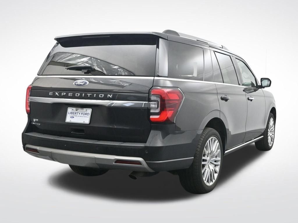 Used 2024 Ford Expedition Limited image 7