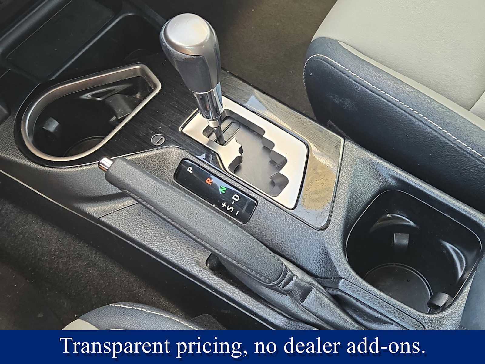 Used 2017 Toyota RAV4 Limited w/ Advanced Technology Package AWD/4WD image 30
