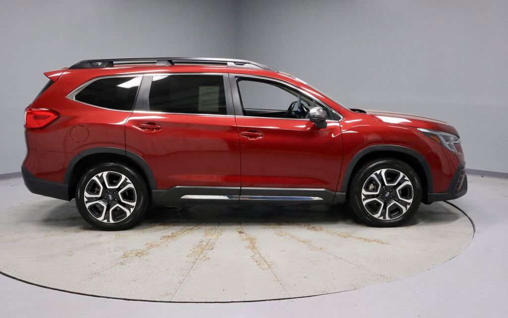 Used 2023 Subaru Ascent Limited w/ Technology Package AWD/4WD image 13