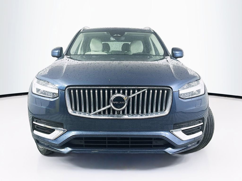 Used 2023 Volvo XC90 B5 Plus w/ Protection Package Premier AWD/4WD image 5