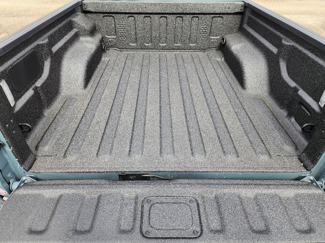 New 2026 Jeep Gladiator Sahara image 6