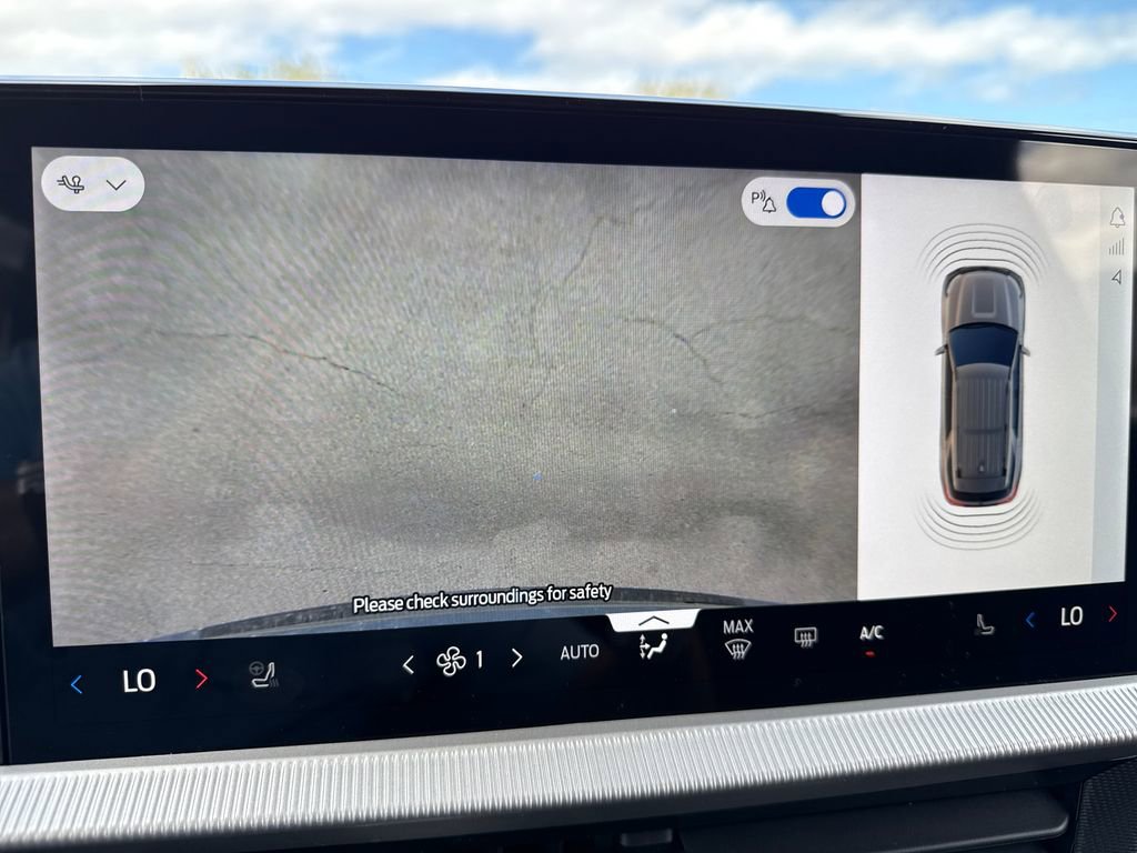 New 2026 Ford Explorer Tremor image 26