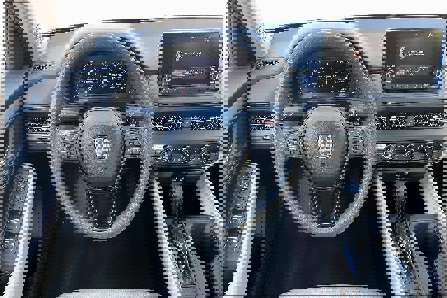 Used 2023 Honda Accord EX image 10