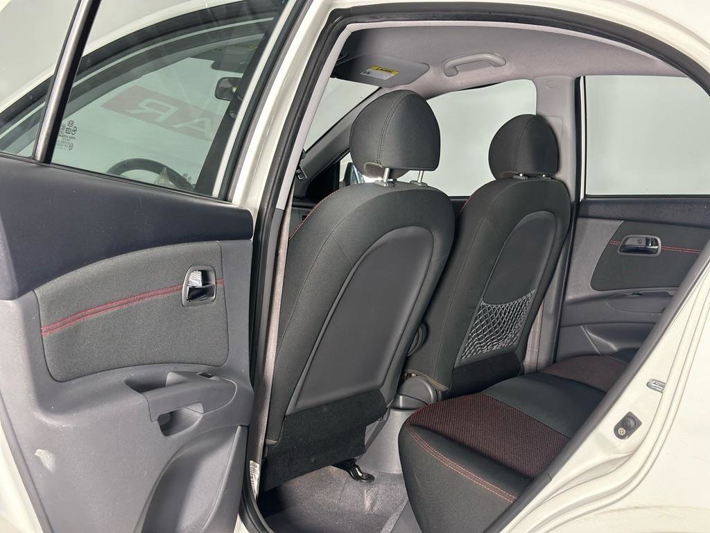 Used 2009 Kia Rio SX image 11