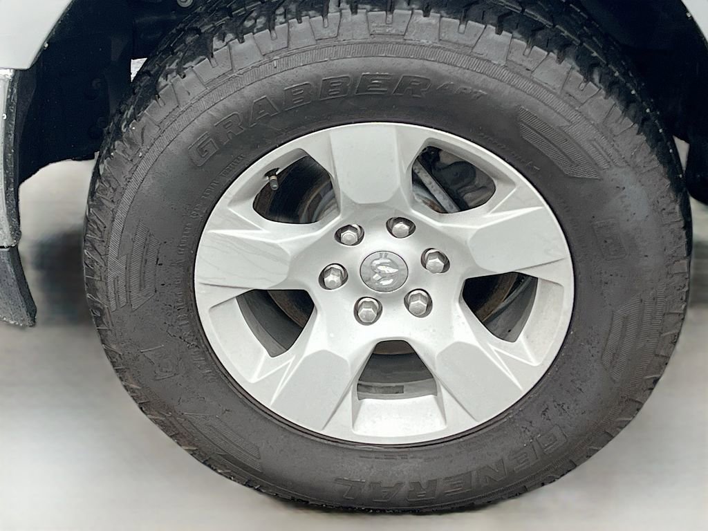 Used 2024 RAM 1500 Big Horn image 30