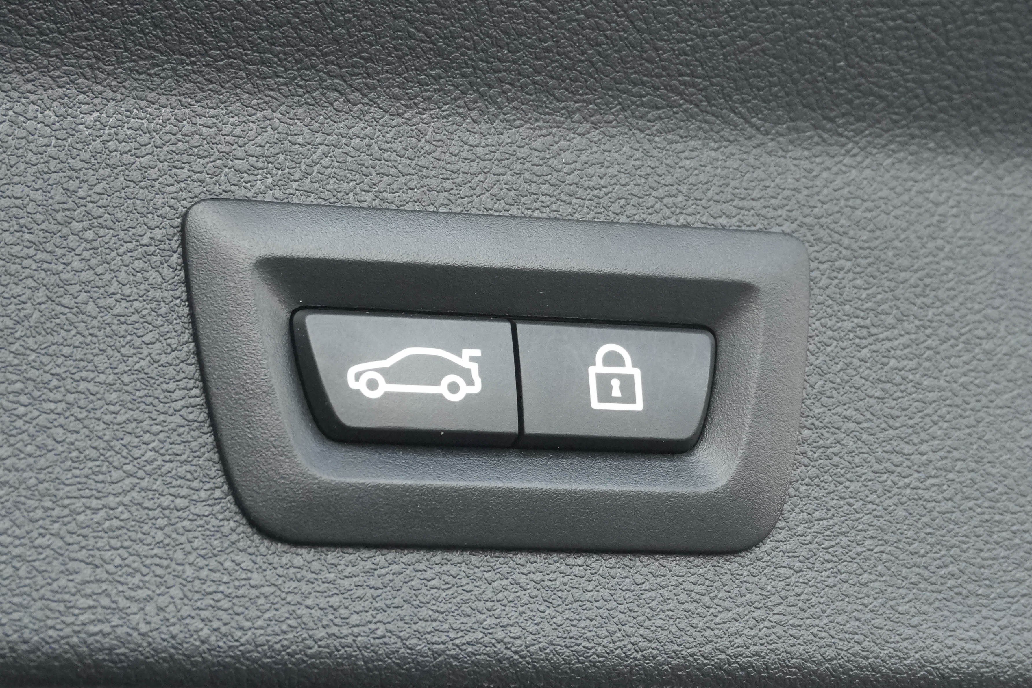 Certified 2023 BMW X3 xDrive30i w/ M Sport Package image 37