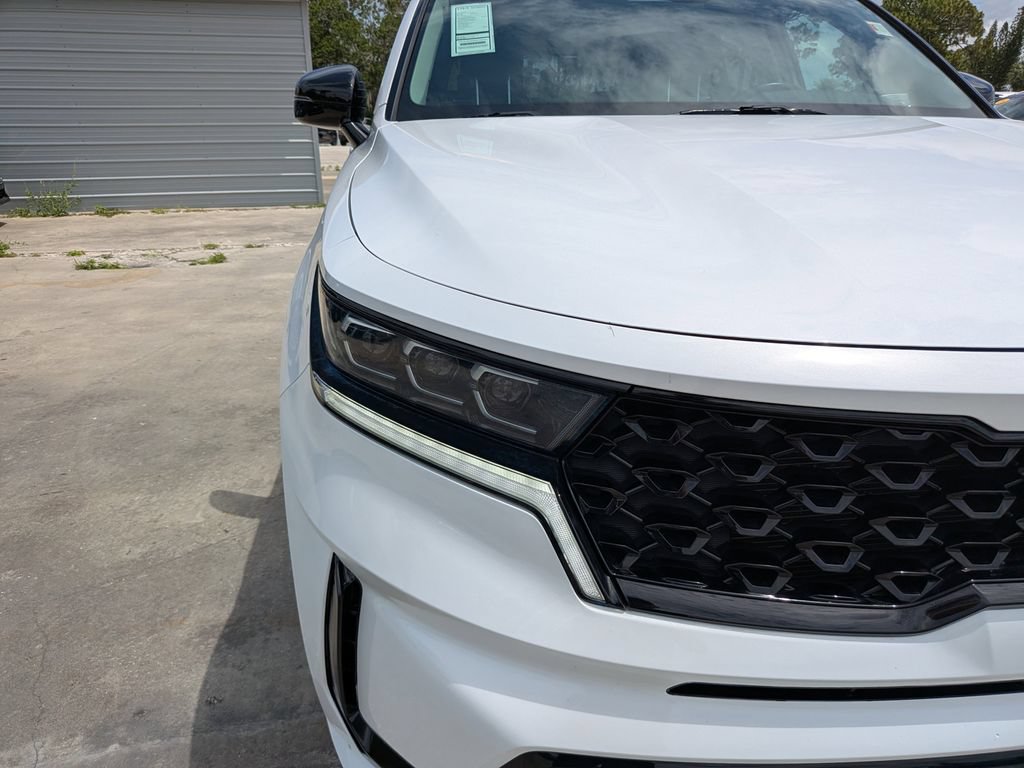 Certified 2023 Kia Sorento SX AWD/4WD image 10