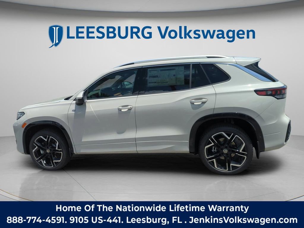 New 2026 Volkswagen Tiguan SEL R-Line AWD/4WD image 10