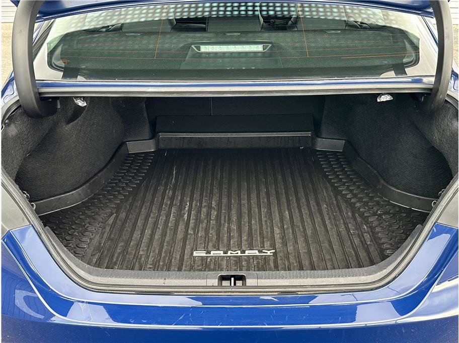 Used 2024 Toyota Camry SE AWD/4WD image 28