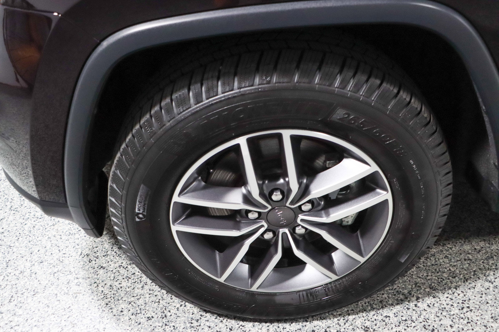 Used 2021 Jeep Grand Cherokee Limited image 11