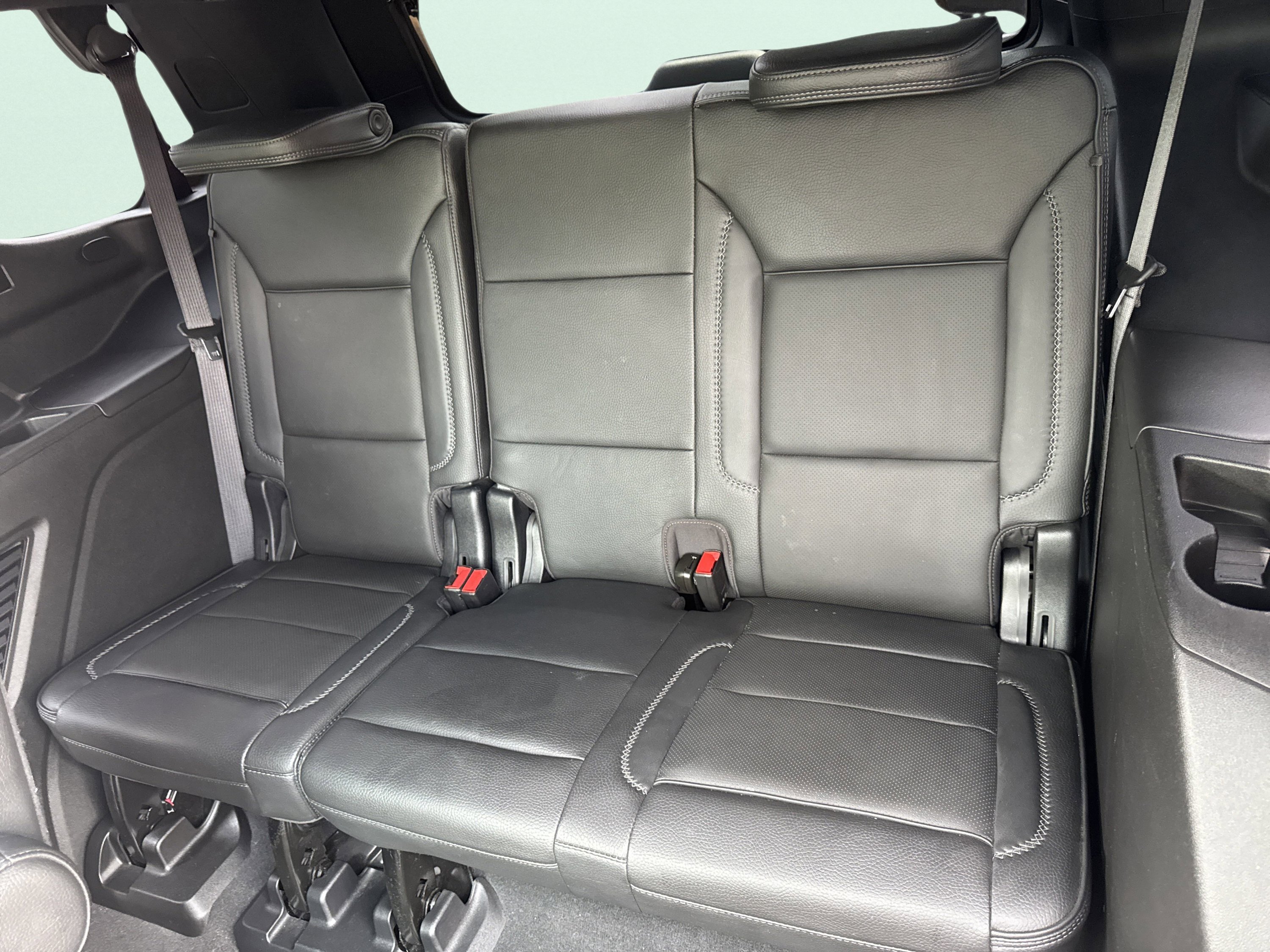 Used 2022 GMC Yukon Denali image 40