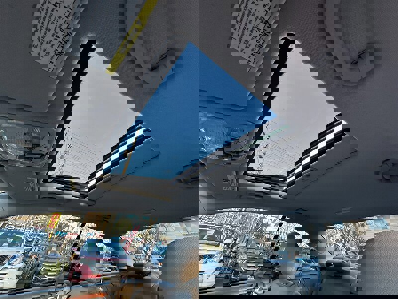 Used 2009 Mercedes-Benz CLK 350 Coupe image 21