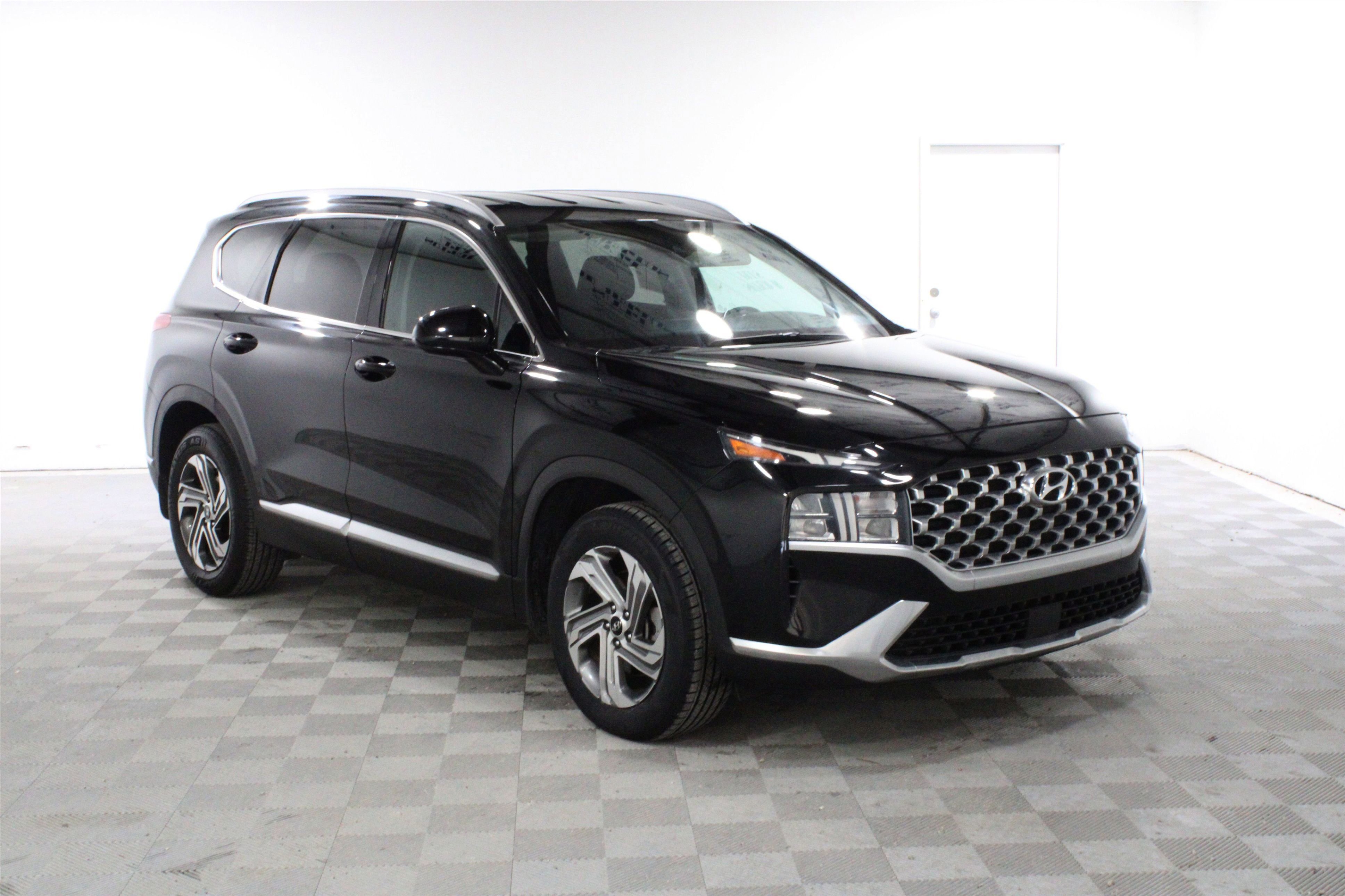 Used 2022 Hyundai Santa Fe SEL FWD image 1
