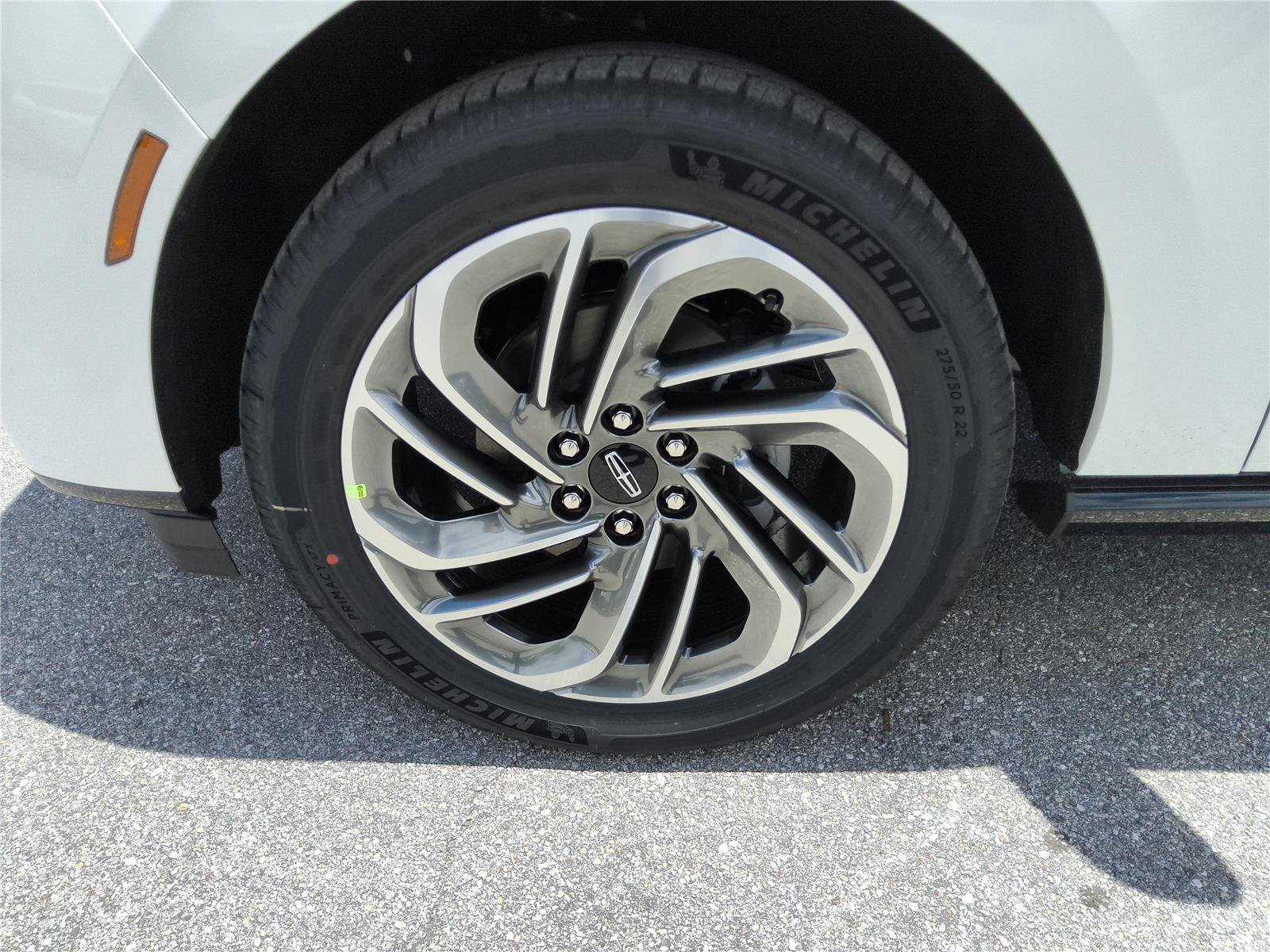 New 2027 Lincoln Navigator Reserve AWD/4WD image 9