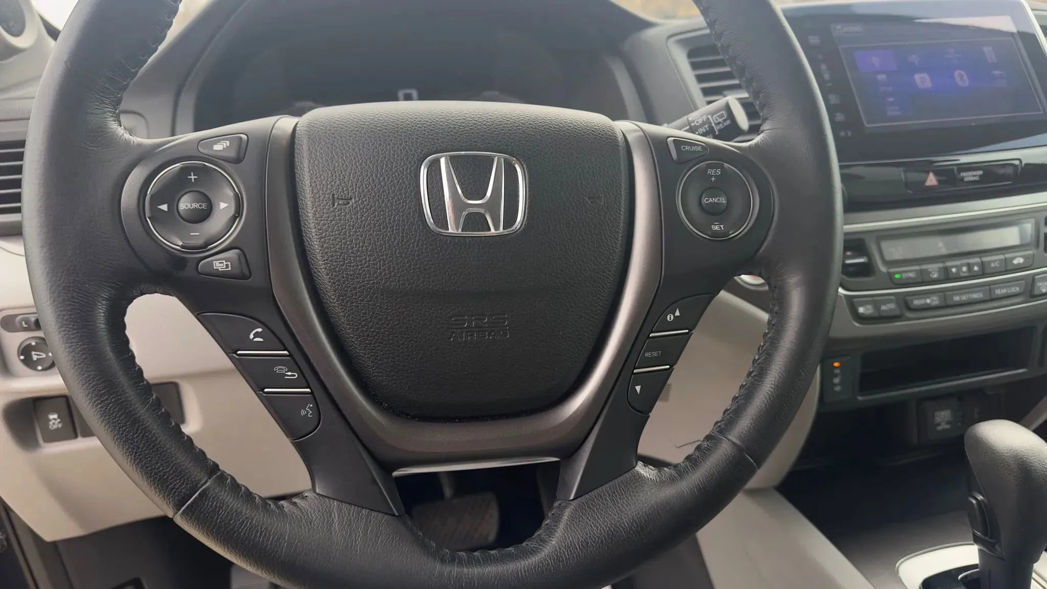 Used 2016 Honda Pilot EX-L image 37