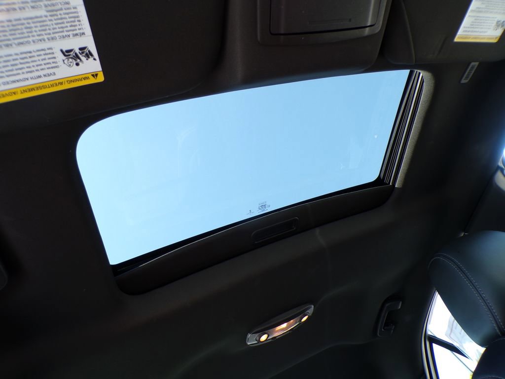 Used 2015 Ford Taurus SEL w/ Equipment Group 201A FWD image 16