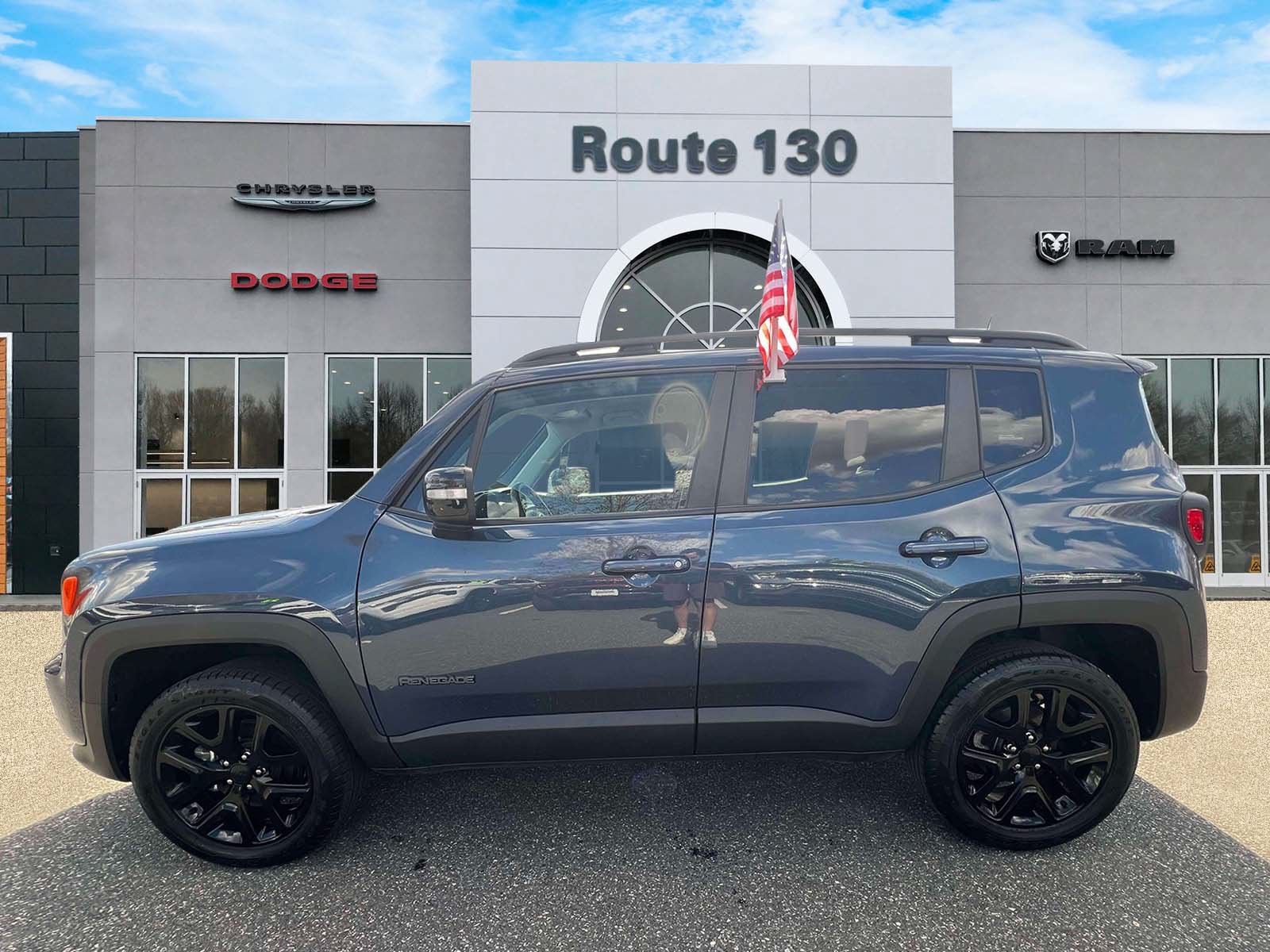 Used 2023 Jeep Renegade Altitude AWD/4WD image 5