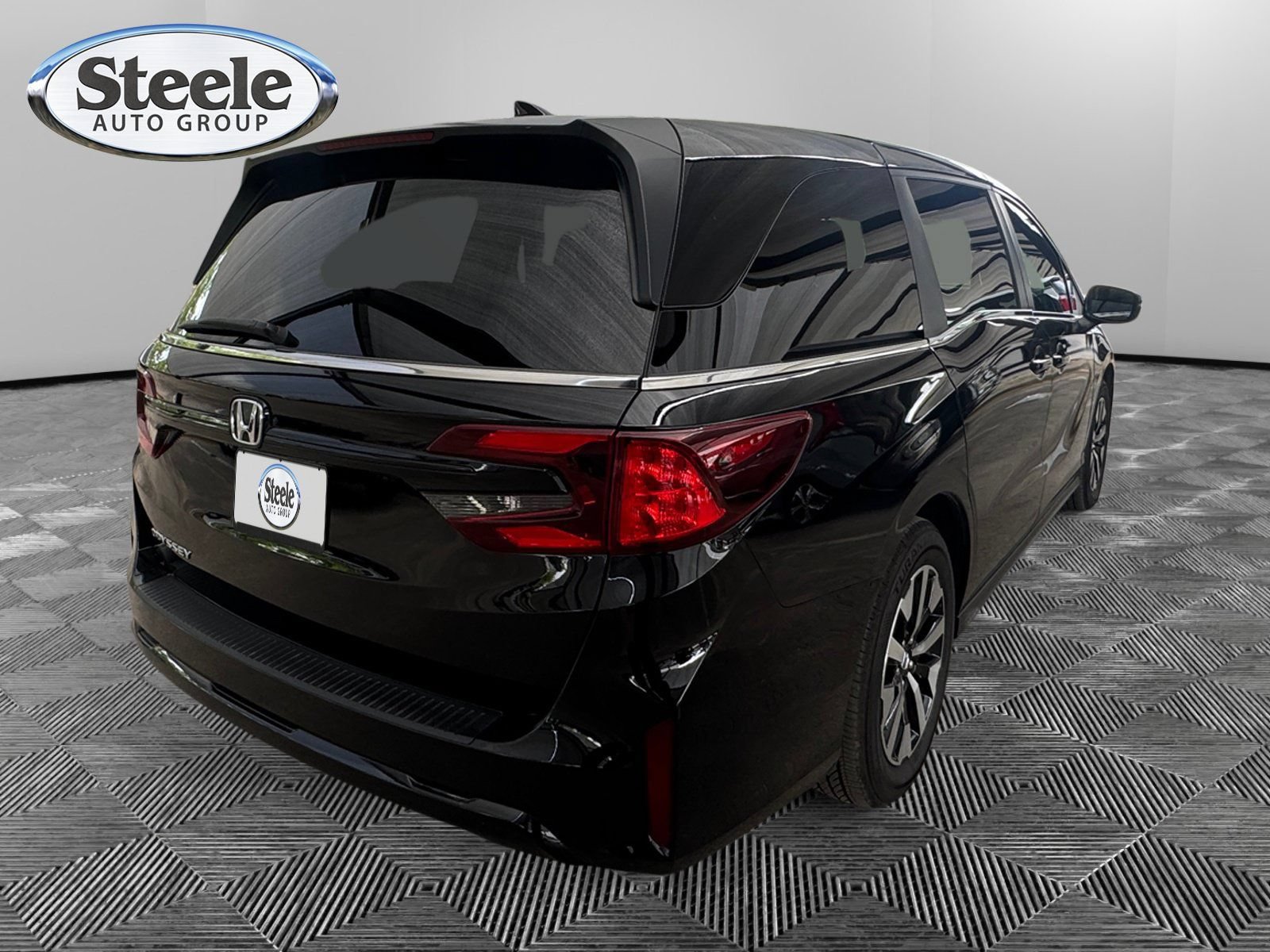 Used 2026 Honda Odyssey EX-L image 5