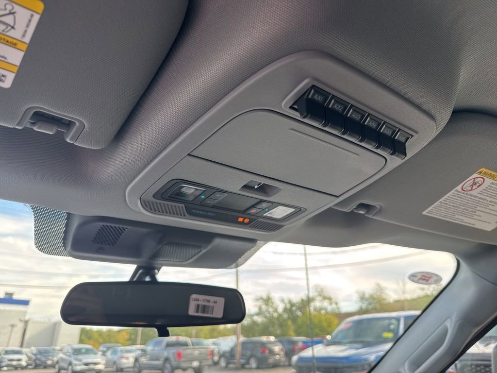 New 2026 Ford F450 XL w/ XL Chrome Package image 19