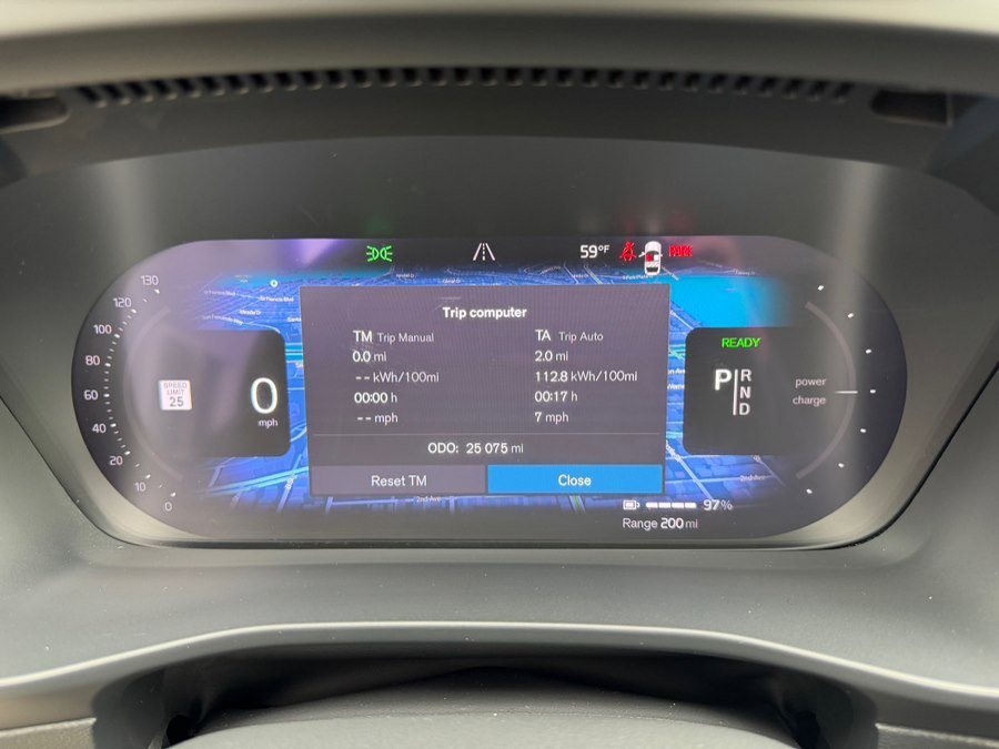 Used 2023 Volvo C40 P8 Recharge Ultimate AWD/4WD image 15