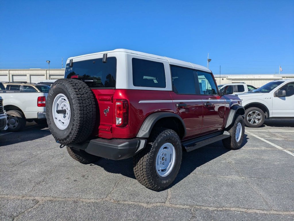 New 2026 Ford Bronco Heritage Edition AWD/4WD image 4