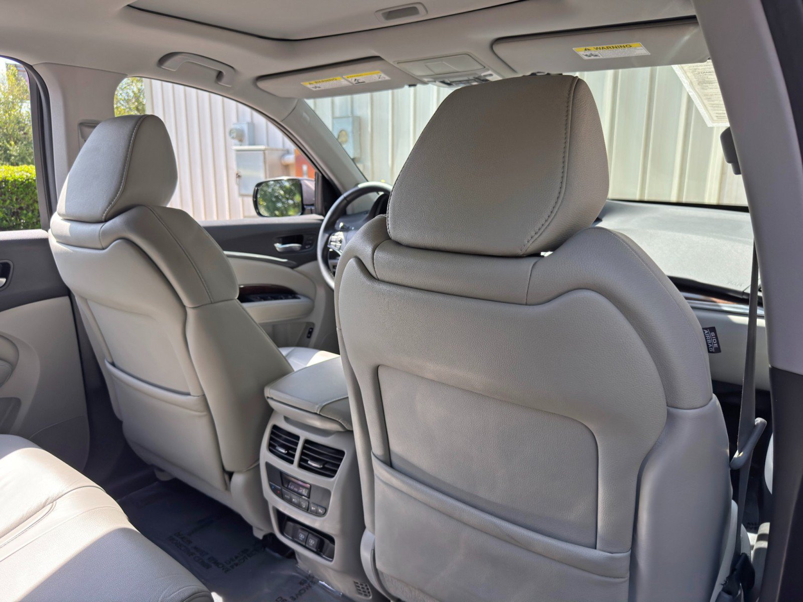 Used 2018 Acura MDX w/ Technology Package FWD image 35