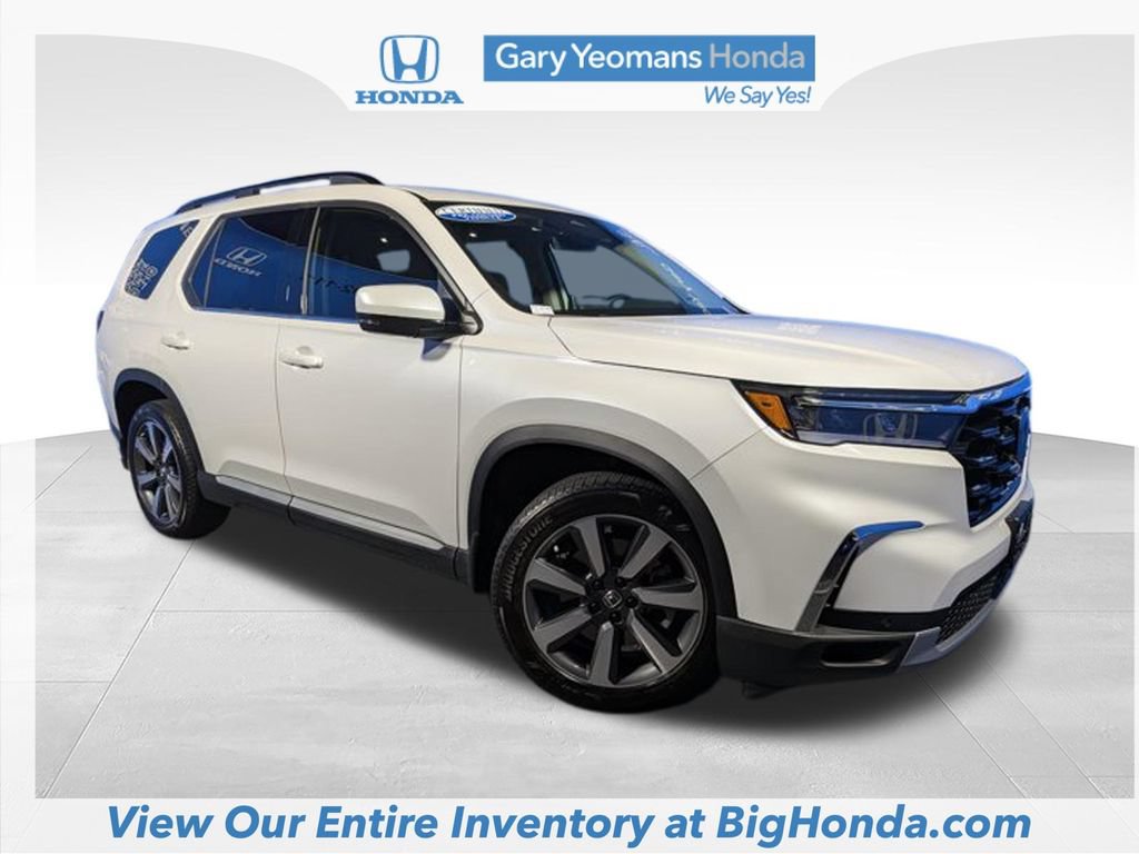 Certified 2024 Honda Pilot Touring image 5
