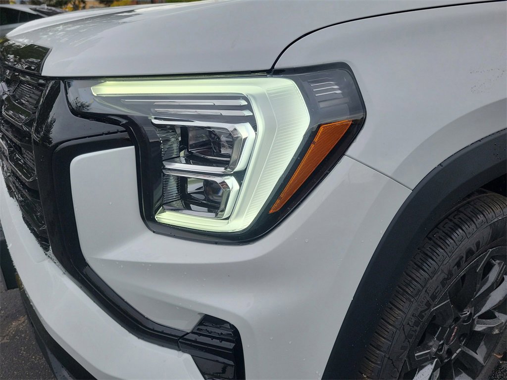 New 2026 GMC Terrain Elevation w/ Elevation Premium Package image 5