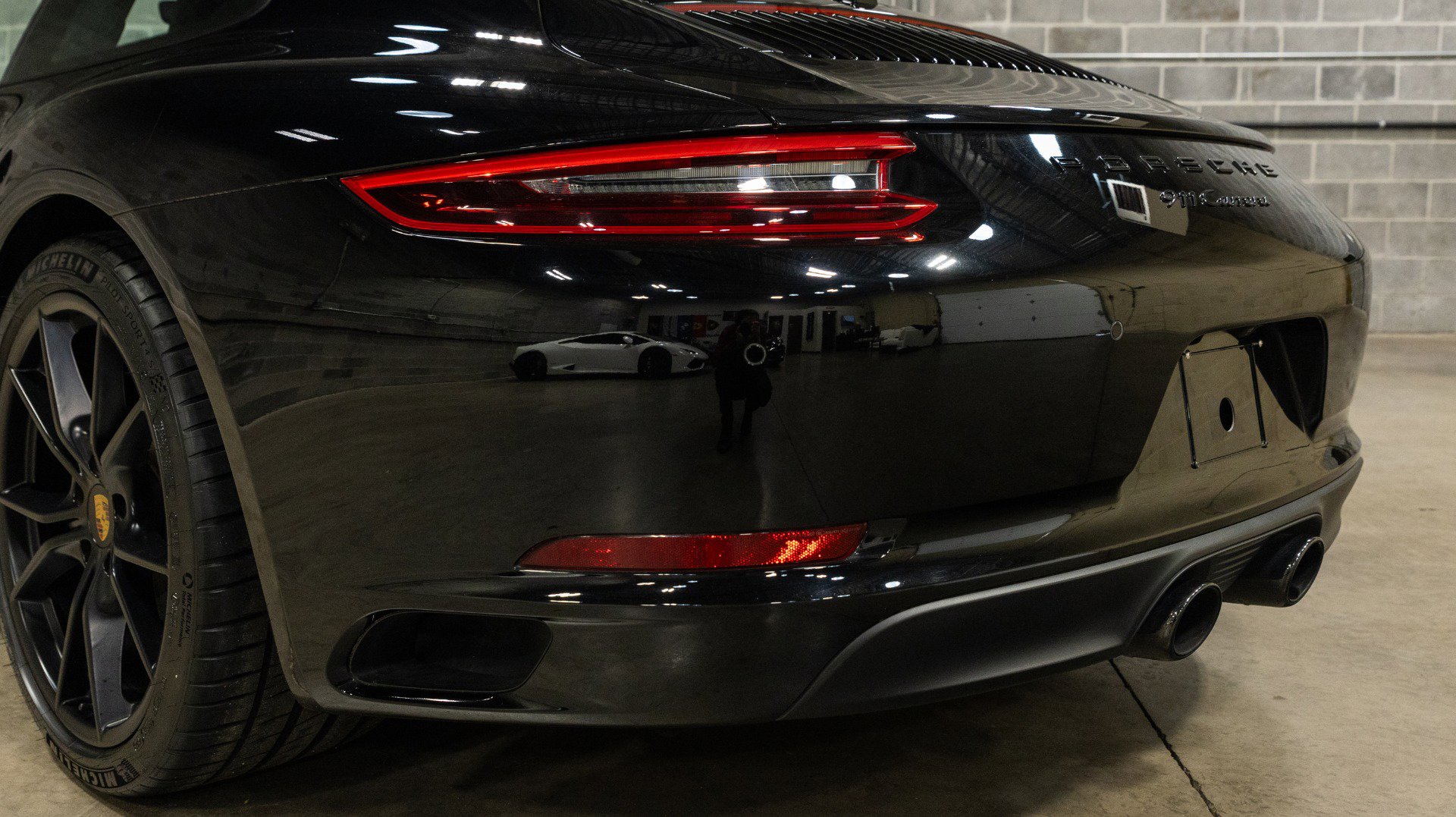 Used 2019 Porsche 911 Carrera RWD image 20