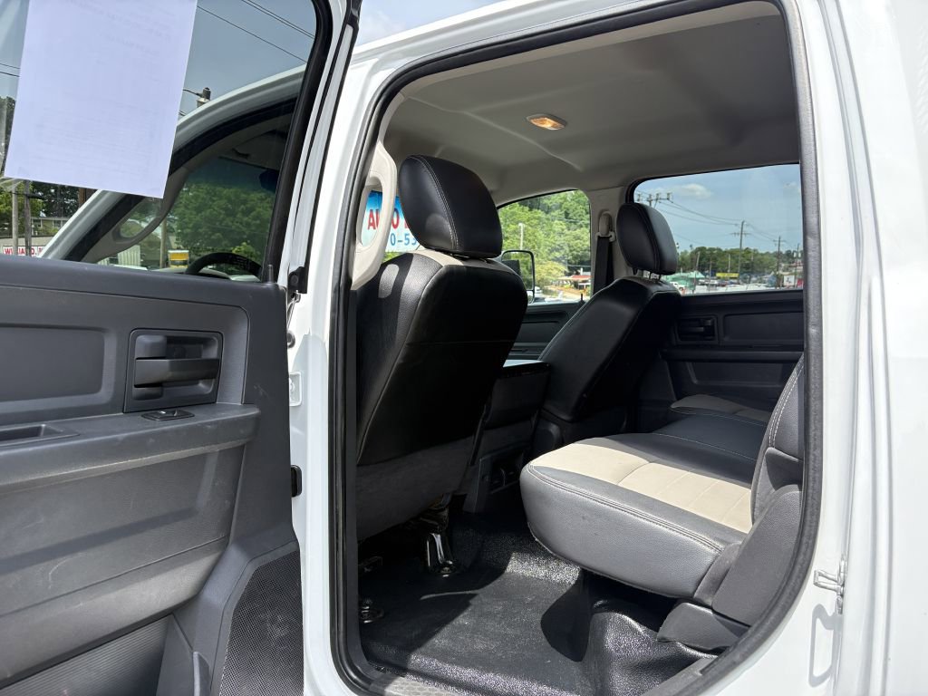 Used 2012 RAM 5500 4x4 Crew Cab w/ Cold Weather Group image 13