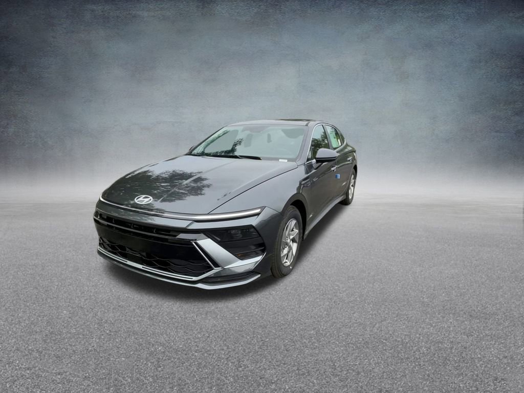 Used 2026 Hyundai Sonata SE image 8